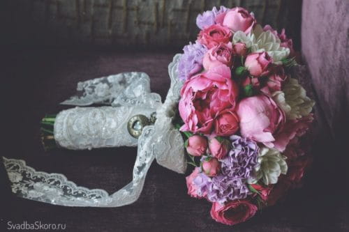 розовый букет невесты